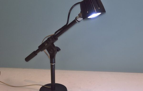 Hi-Tech lamp6